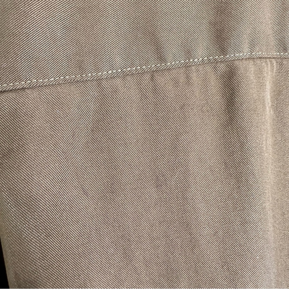 Garnet Hill Tan Popover Blouse V neck 12 - Picture 8 of 8